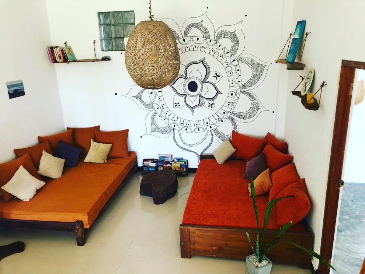 Marshmallow Homestay Ahangama Exterior photo