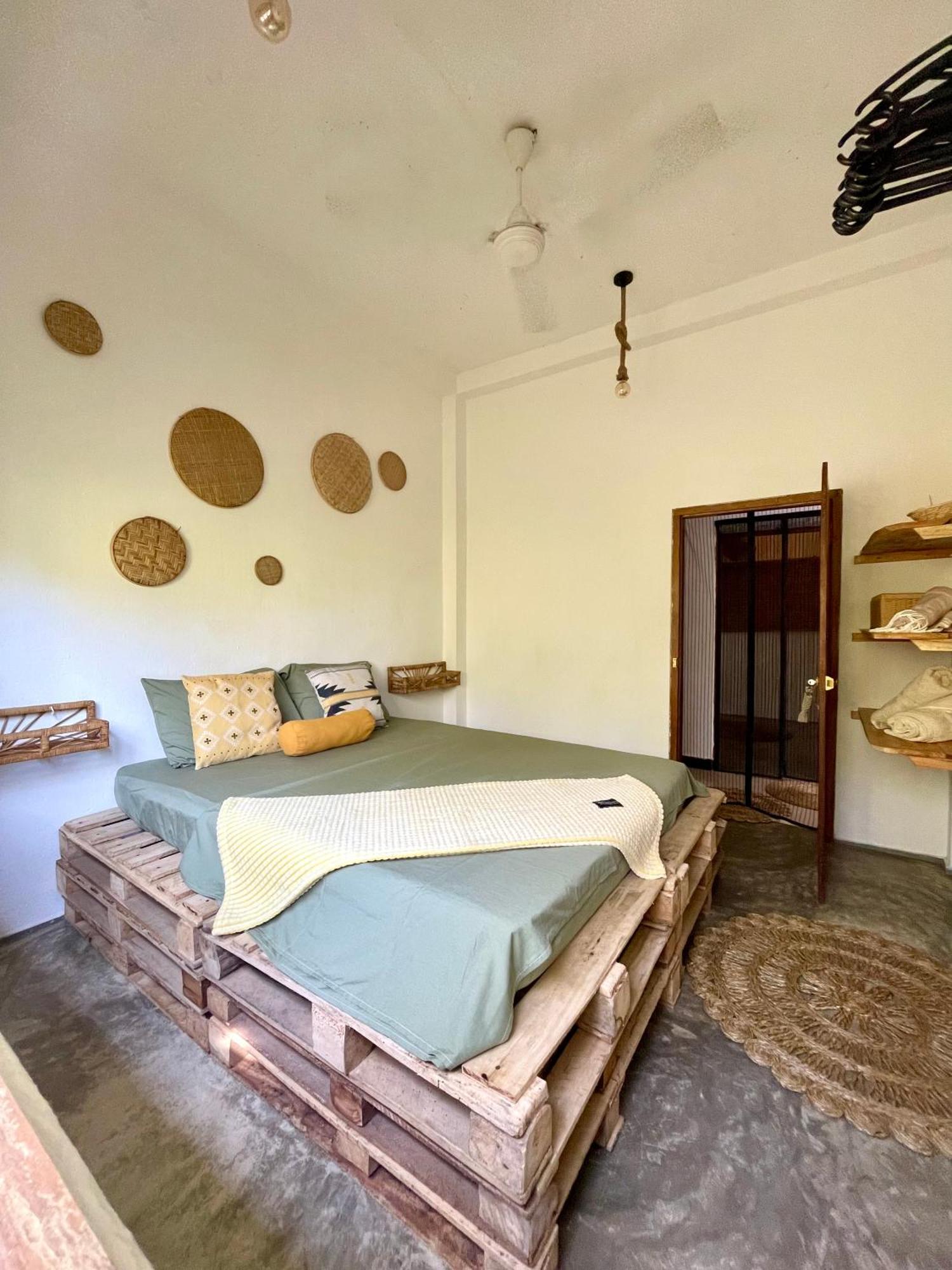 Marshmallow Homestay Ahangama Exterior photo